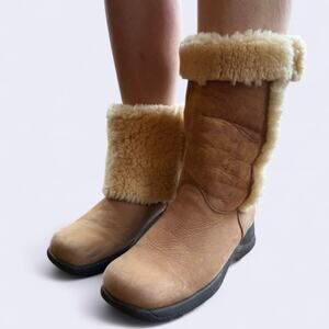Vintage 90s Y2K 
square toe La Canadienne Shearling Suede Boot Lug Sole UGG